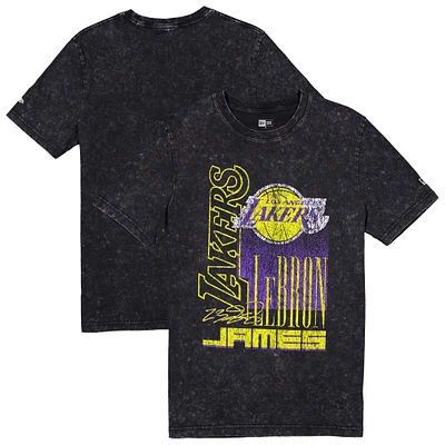 T-shirt New Era LeBron James noir Los Angeles Lakers Full Court Press Mineral Wash Player pour homme