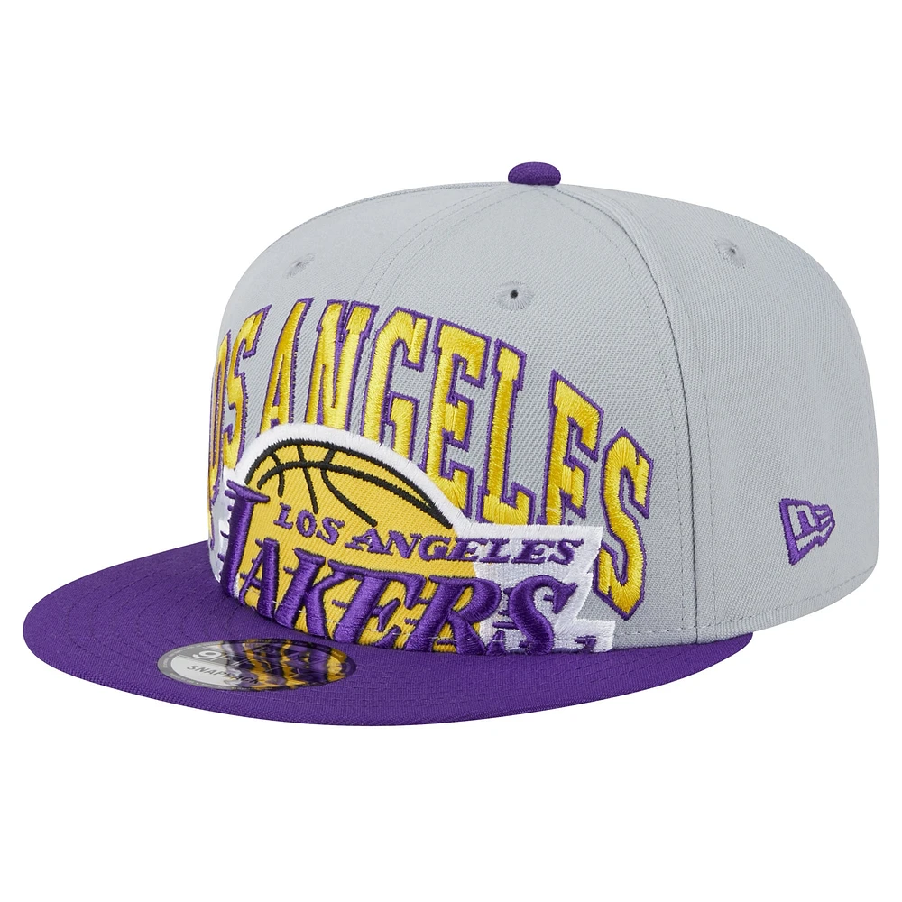 Casquette Snapback 9FIFTY New Era violet/gris Los Angeles Lakers Tip-Off pour homme