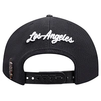 Men's Pro Standard Black Los Angeles Lakers Paint the City Pinch Front Snapback Hat