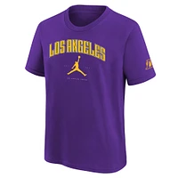 T-shirt violet Essential Cities de la marque Jordan pour jeunes Los Angeles Lakers