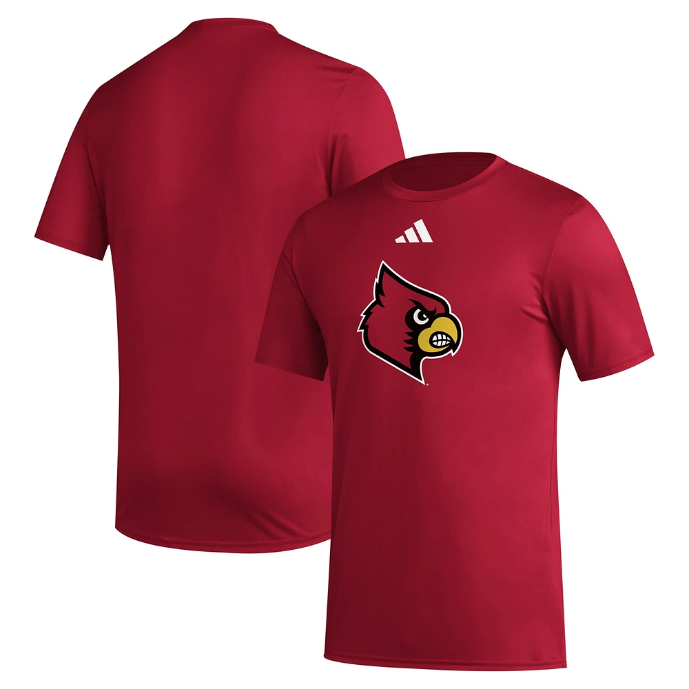 T-shirt d'avant-match AEROREADY avec logo de casier principal des Louisville Cardinals adidas rouge pour hommes