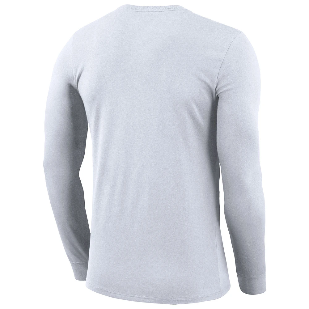 Nike  White Loyola Chicago Ramblers 2023 On Court Bench Long Sleeve T-Shirt