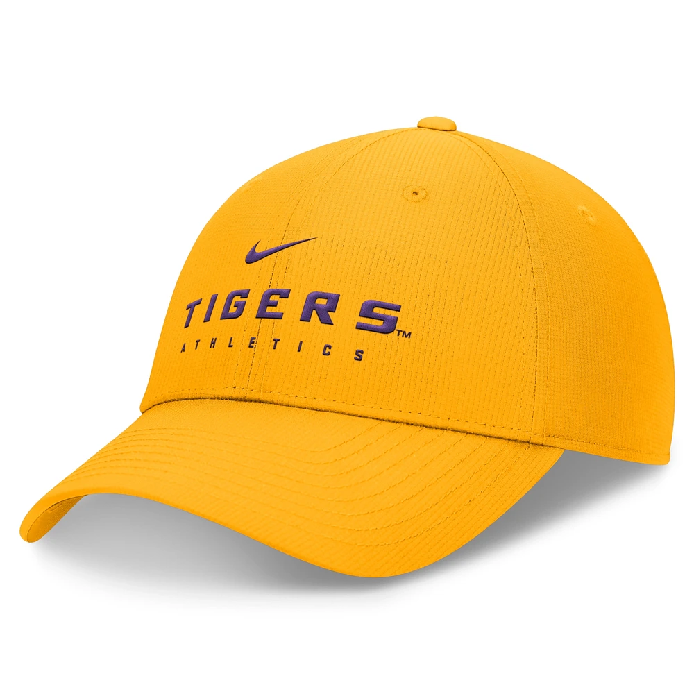 Casquette ajustable Nike Gold LSU Tigers 2024/25 On-Field Club Performance pour homme