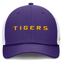 Casquette de camionneur ajustable Nike Purple LSU Tigers Rise Performance pour homme