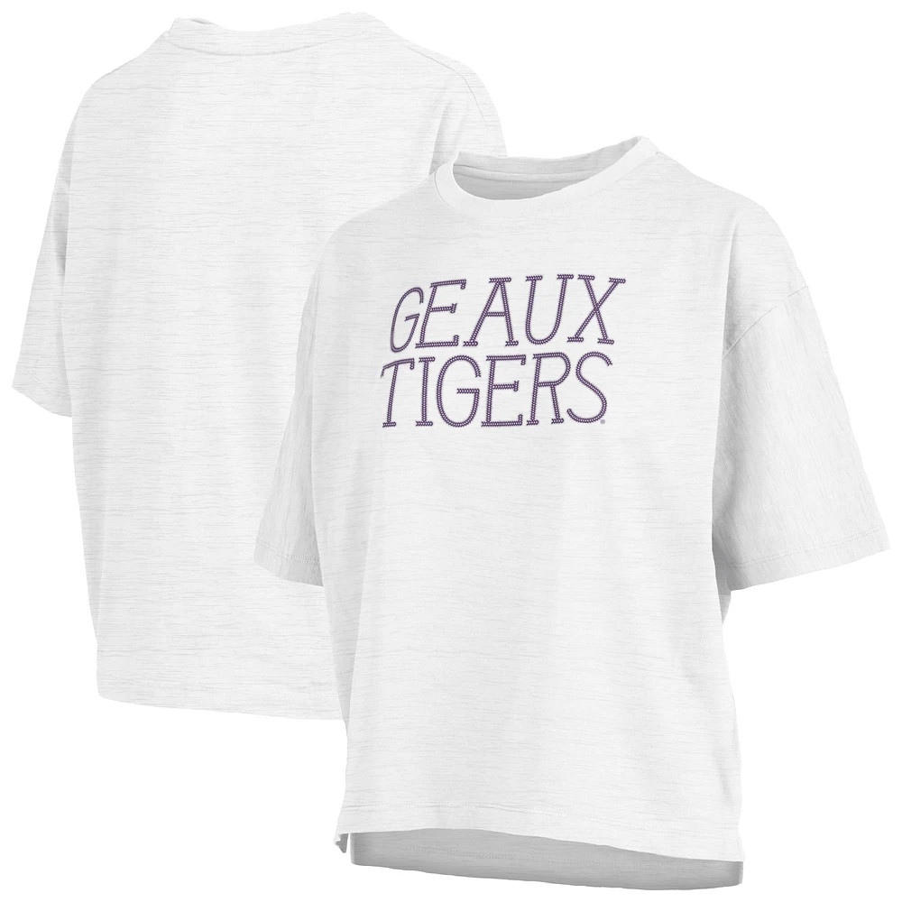 T-shirt Boxy blanc LSU Tigers Motley Crew pour femmes, point de chaîne flammé, longueur à la taille