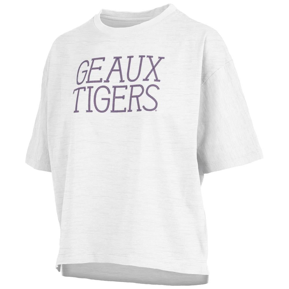 T-shirt Boxy blanc LSU Tigers Motley Crew pour femmes, point de chaîne flammé, longueur à la taille