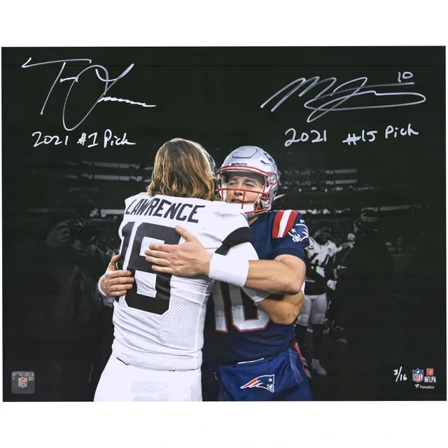 Jacksonville Jaguars Trevor Lawrence Fanatics Authentic 16'' x 20'' Photo  Print - Created and Signed by Artist Brian Konnick - Limited Edition of 25