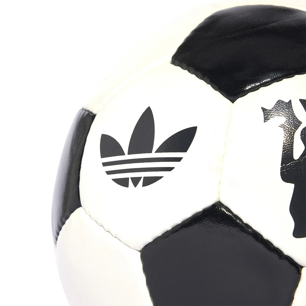 Ballon de football adidas Originals Manchester United Lifestyle Club