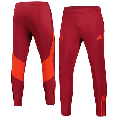 Pantalon d'entraînement adidas Manchester United 2023/24 AEROREADY bordeaux pour homme