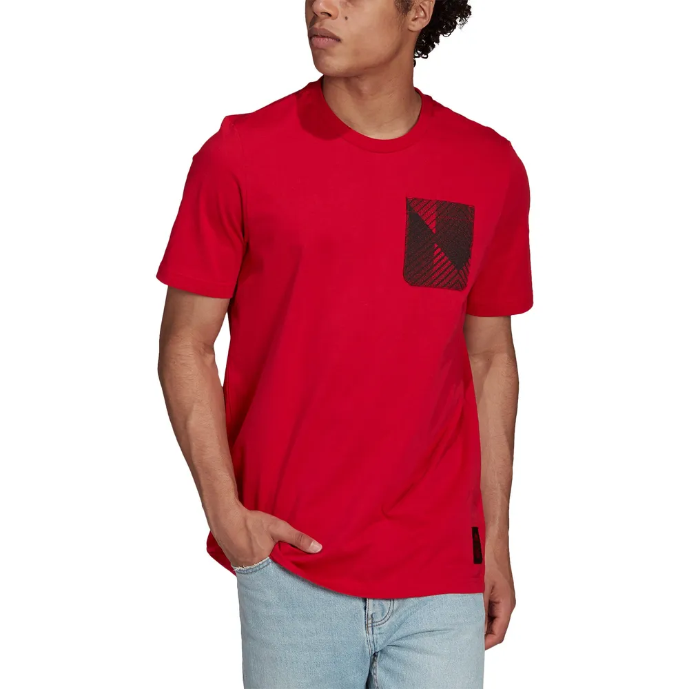 Mimar Vibrar Plantación Lids Manchester United adidas Street Graphic T-Shirt - Red | Green Tree Mall