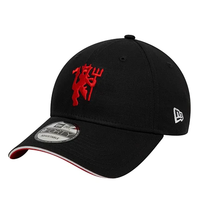 Men's New Era  Black Manchester United Flag 9FORTY Adjustable Hat