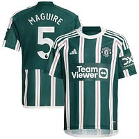 Maillot de joueur réplique extérieur Manchester United 2023/24 adidas Harry Maguire vert pour jeune