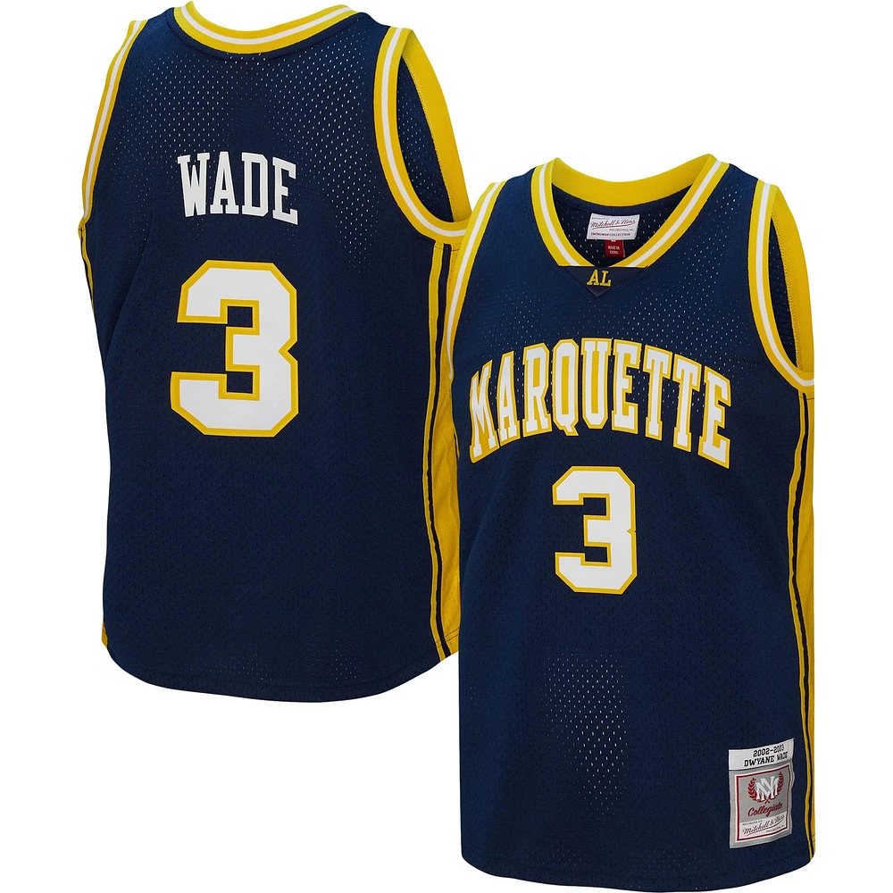 Maillot Swingman de joueur Mitchell & Ness Dwyane Wade Navy Marquette Golden Eagles 2002/03 pour hommes