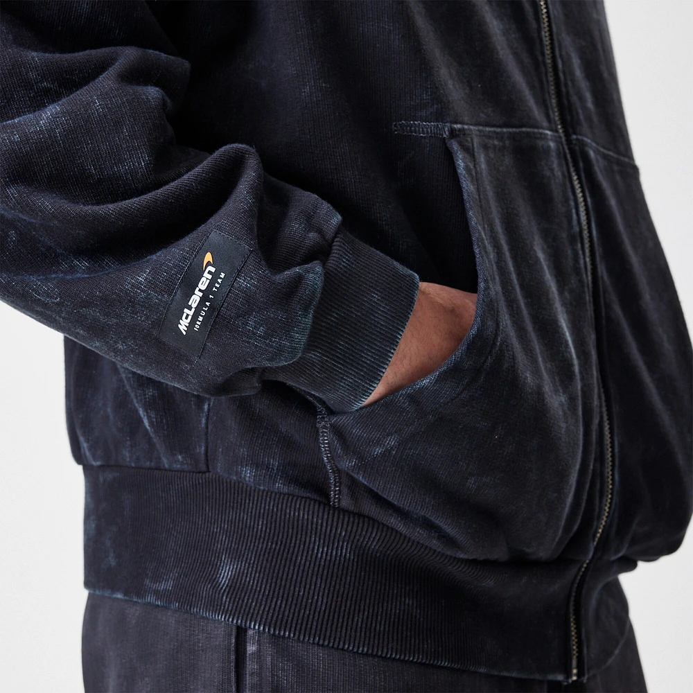 Sweat à capuche zippé noir délavé l'acide McLaren F1 Team New Era pour homme