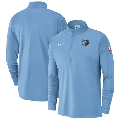 Haut Nike Courtside Performance bleu clair à demi-zip pour homme Memphis Grizzlies 2024/25