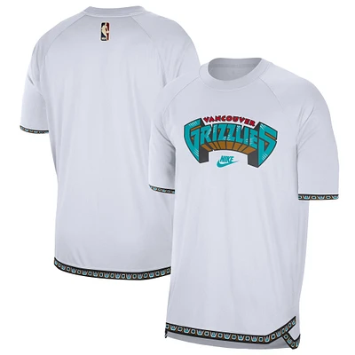 T-shirt Nike Memphis Grizzlies 2024/25 Classic Edition pour homme, blanc, le tir d'avant-match