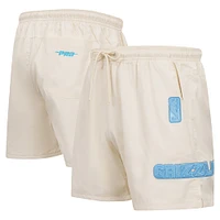 Short tissé triple ton sur Pro Standard pour hommes, crème Memphis Grizzlies