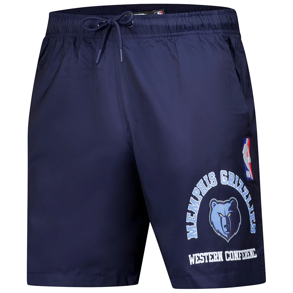 Short Pro Standard bleu marine pour homme avec code régional des Memphis Grizzlies