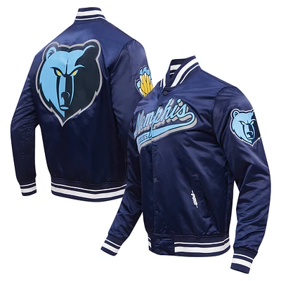 Veste universitaire en satin à bouton-pression pour hommes Pro Standard bleu marine Memphis Grizzlies Script Tail