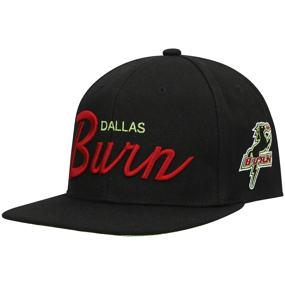 Mitchell & Ness pour homme noir/vert Dallas Burn Historic Logo Since '96 Foundation Script Snapback Hat