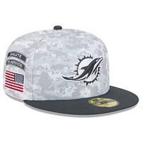 Casquette ajustée 59FIFTY Miami Dolphins 2024 Salute To Service pour homme New Era Arctic Camo/Graphite