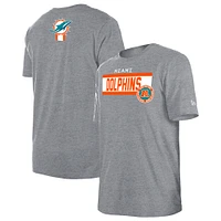 T-shirt imprimé haute densité Miami Dolphins 3rd Down New Era pour homme, gris