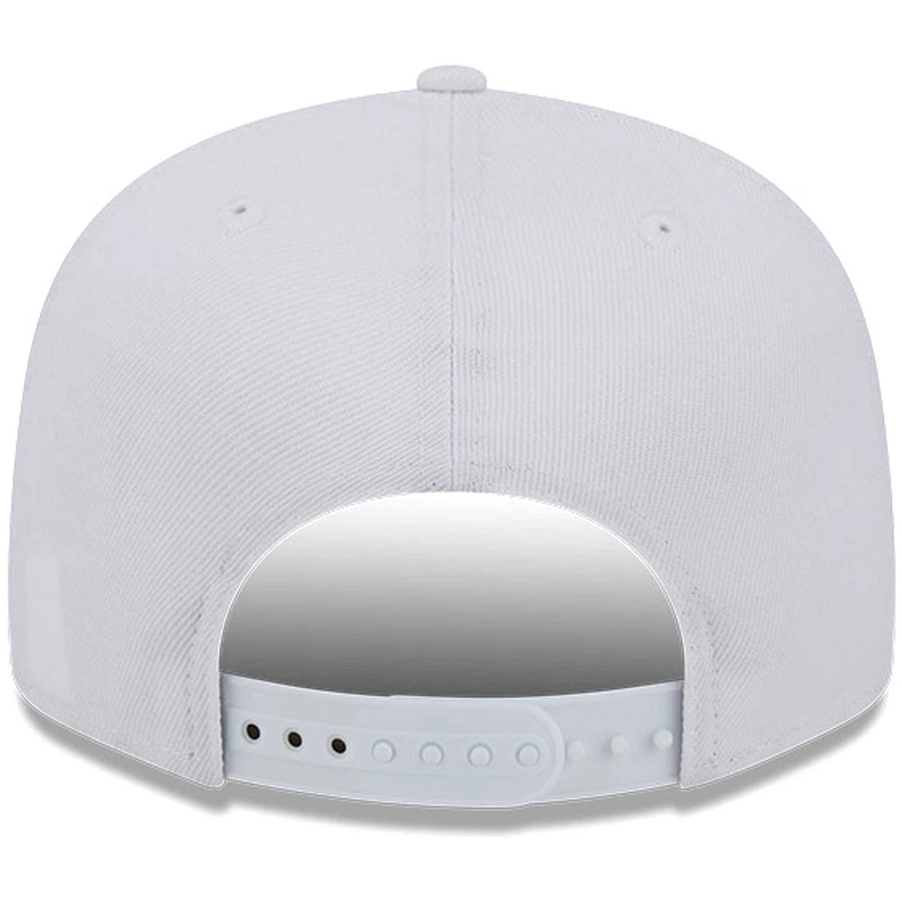 Casquette Snapback 9FIFTY Main Blanc sur Blanc New Era Miami Dolphins pour hommes