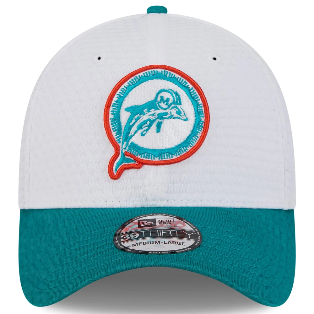 Men's New Era White/Aqua Miami Dolphins 2024 NFL Training Camp 39THIRTY Flex Hat