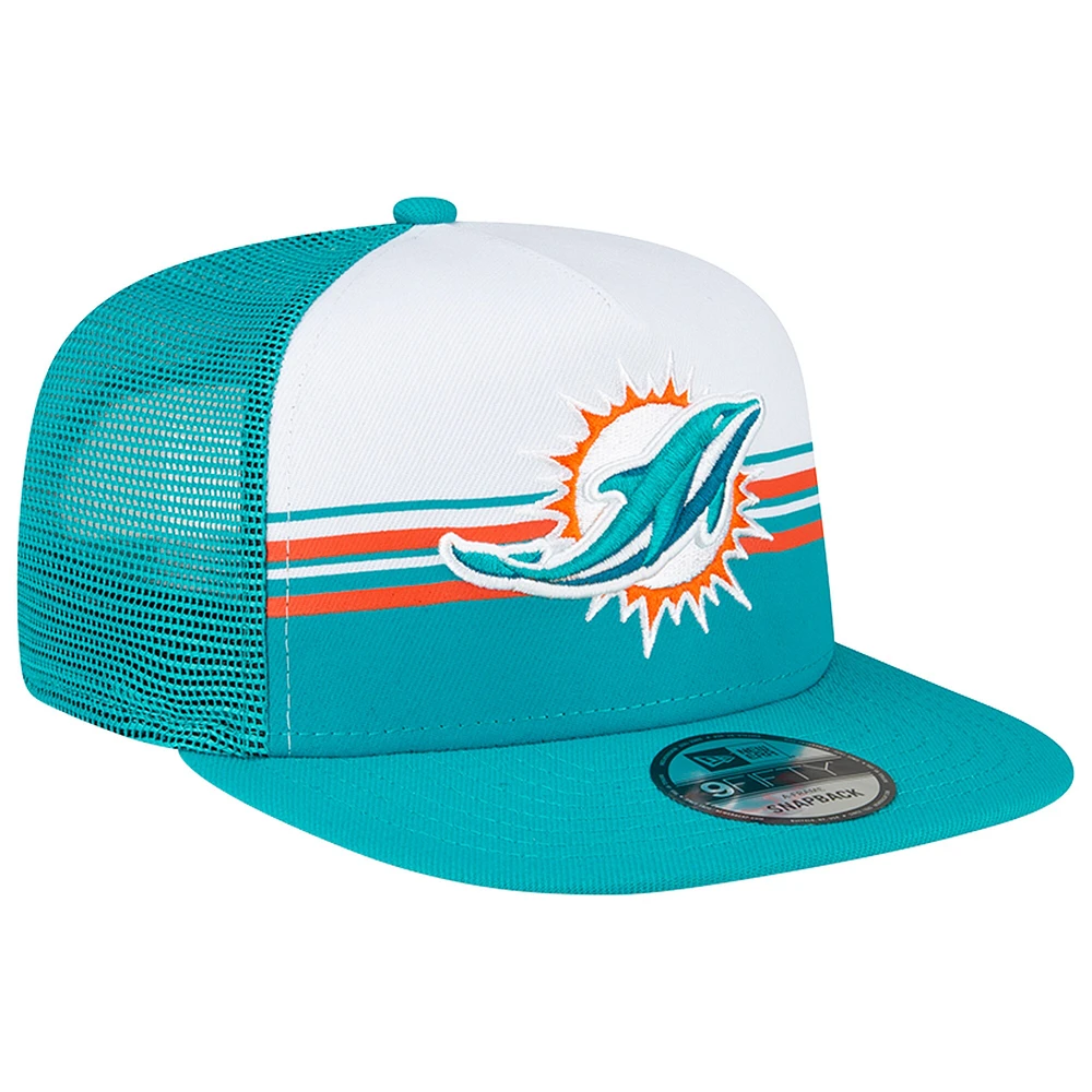 Casquette Snapback 9FIFTY Trucker Snapback rayée blanche/aqua Miami Dolphins New Era pour homme