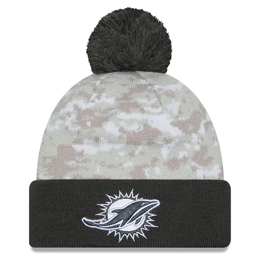 Bonnet en tricot à revers et pompon Miami Dolphins 2024 Salute To Service à motif camouflage numérique New Era blanc/graphite pour homme