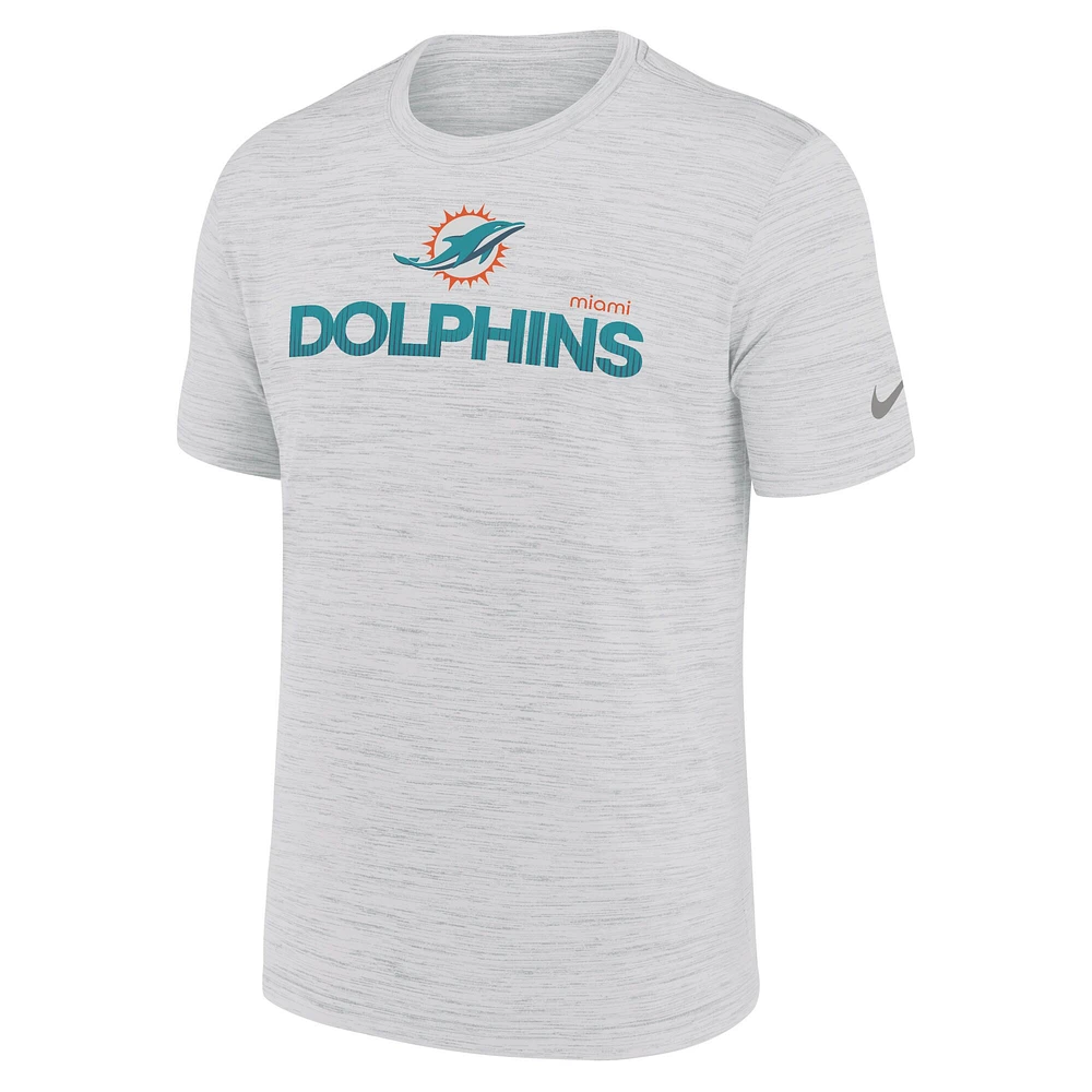 T-shirt Nike Ash Miami Dolphins Blitz Velocity Modern Performance pour homme