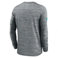 T-shirt Nike gris à manches longues Sideline Velocity Performance pour homme des Dolphins de Miami