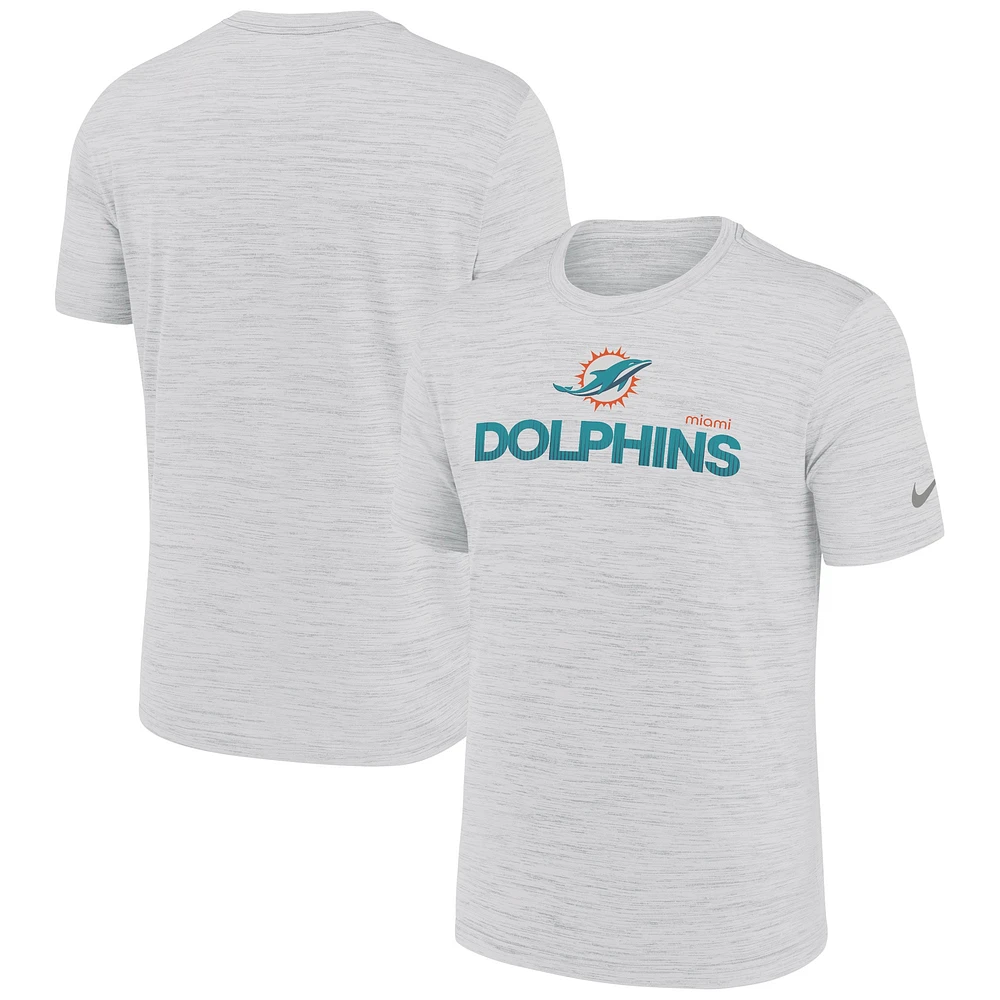 T-shirt Nike blanc Miami Dolphins Blitz Velocity Modern Performance pour homme