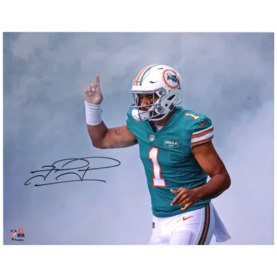 Lids Tyreek Hill Miami Dolphins Fanatics Authentic Autographed