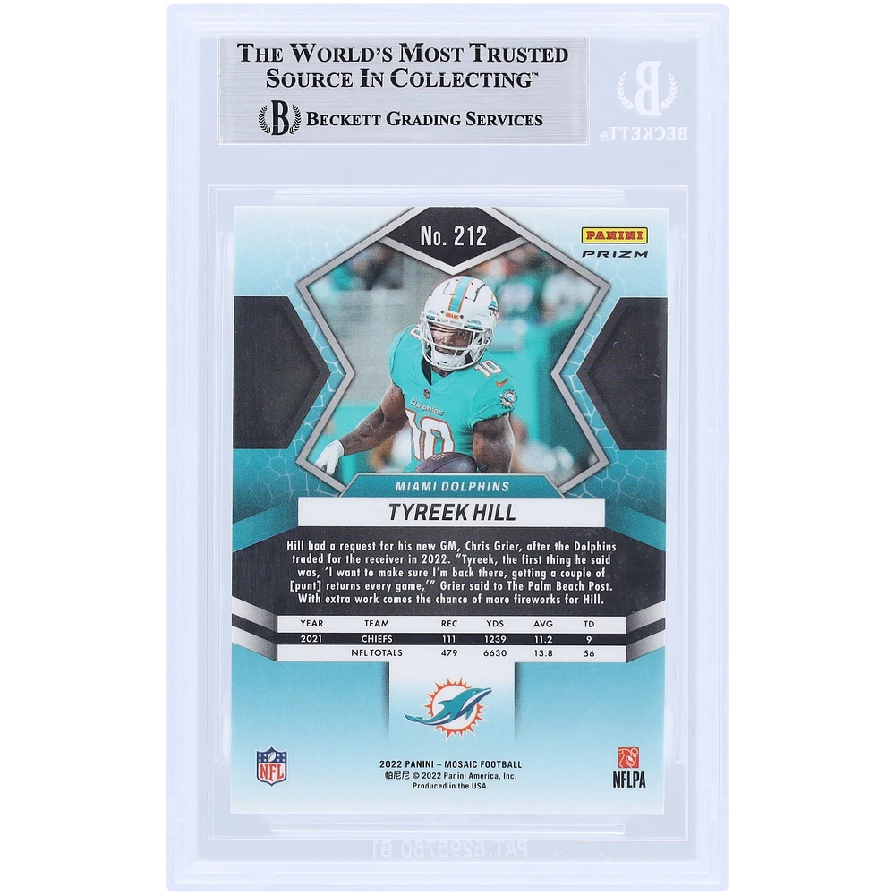 Tyreek Hill Miami Dolphins Autographed 2022 Panini Mosaic Green #212 Beckett Fanatics Witnessed Authenticated Card
