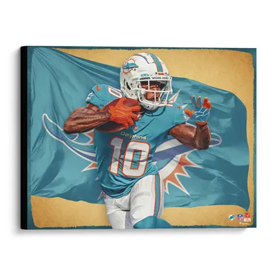 Tyreek Hill Miami Dolphins Unsigned Celebrates A Touchdown Photograph