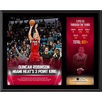 Plaque sublimée à trois points de la franchise 2022 de Duncan Robinson Miami Heat 12" x 15"