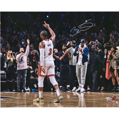 Lids Dwyane Wade Miami Heat Fanatics Authentic Autographed Nike