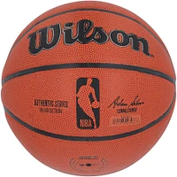 Ballon de basket-ball d'intérieur/extérieur Wilson Authentic Series autographié par Jaime Jaquez Jr. Miami Heat avec inscription « Juan Wick »