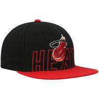 Men's Mitchell & Ness Black/Red Miami Heat Hardwood Classics Low Big Face Snapback Hat