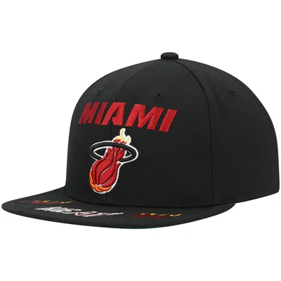Mitchell & Ness Men's Red, Black Miami Heat Hardwood Classics Snapback Hat