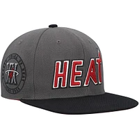 Men's Mitchell & Ness Gray/Black Miami Heat Hardwood Classics 20th Anniversary Born Bred Fitted Hat