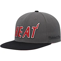 Men's Mitchell & Ness Gray/Black Miami Heat Hardwood Classics 20th Anniversary Born Bred Fitted Hat