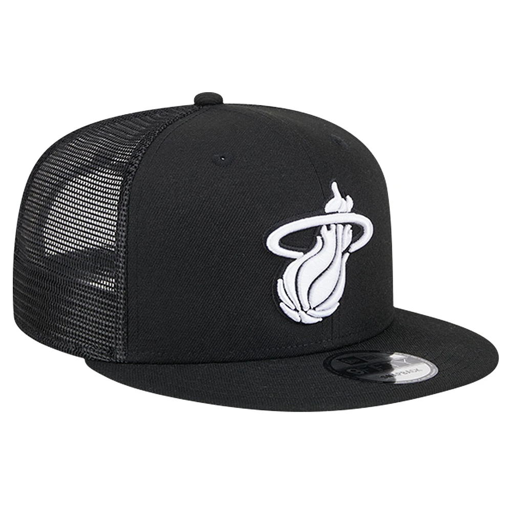 Men's New Era Black Miami Heat 9FIFTY Snapback Trucker Hat