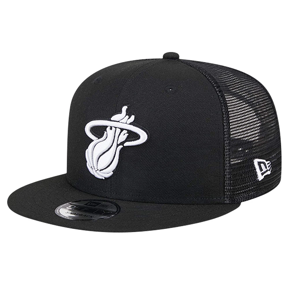 Men's New Era Black Miami Heat 9FIFTY Snapback Trucker Hat