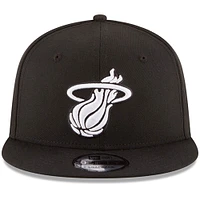 Men's New Era Black Miami Heat Black & White Logo 9FIFTY Adjustable Snapback Hat