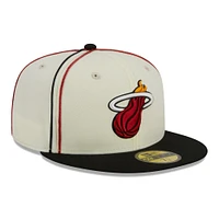 Casquette ajustée 59FIFTY 2 tons Miami Heat Piping New Era crème/noir pour hommes