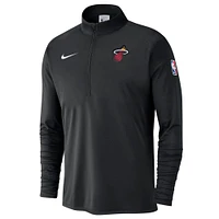 Haut à demi-zip Nike noir Miami Heat 2024/25 Courtside Performance pour homme