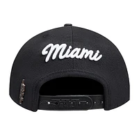 Men's Pro Standard Black Miami Heat Paint the City Pinch Front Snapback Hat