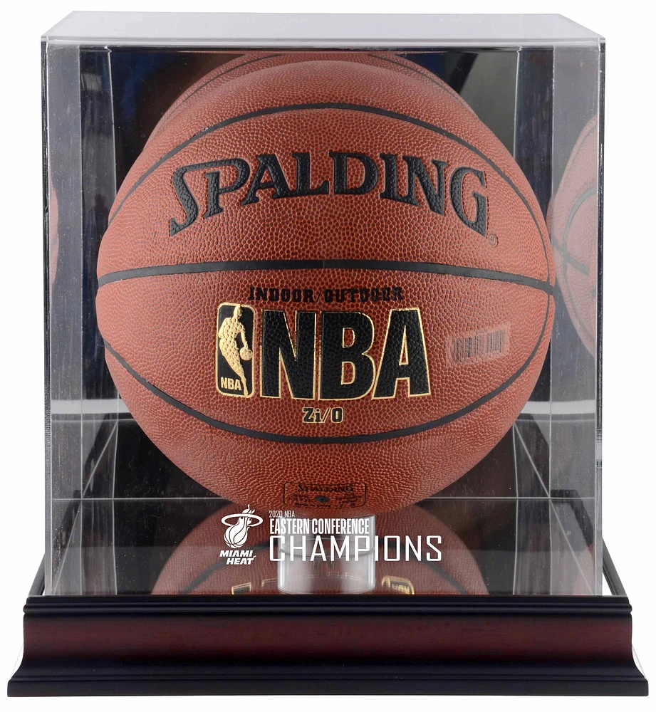 Vitrine de basket-ball en acajou pour les champions de la finale de la conférence Est 2020 des Miami Heat